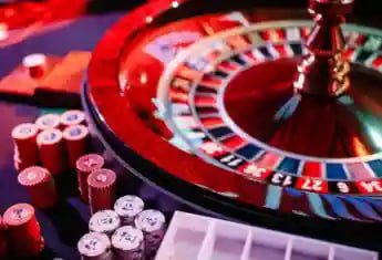 fishingslot ဂိမ်းလော်ဘီ Fishing Game Ocean King ဂိမ်းကစားနေသောပုံ